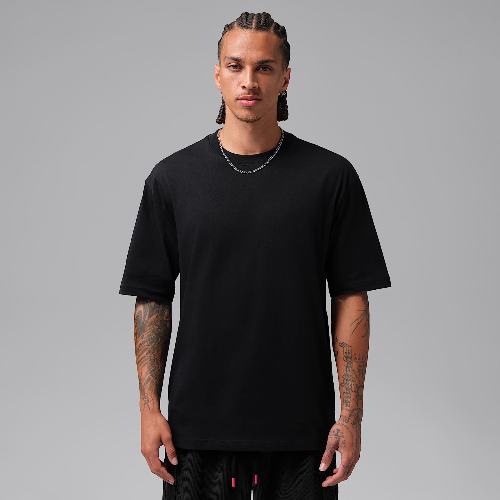 Jordan Men's T-Shirt. Nike LU